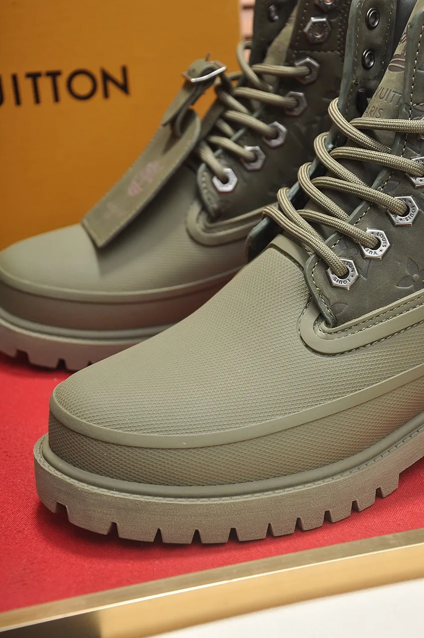 Men's men's shoes💰760💶[LOUIS VUITTON] new original order🍀LV Louis Vuitton* - top version of LV classic trendy shoes! Use imported original LV fabric with rubber surface, breathable mesh lining and original wear-resistant rubber foam outsole! High quality products! Code number 39-45 (46·47 customized)